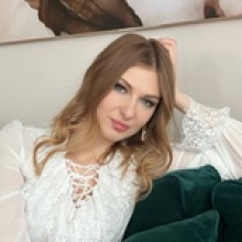 Канцарина Яна