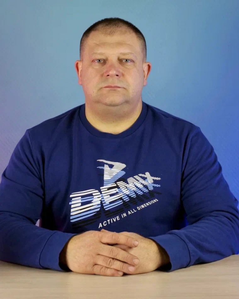 Адюшкин Роман — наставник