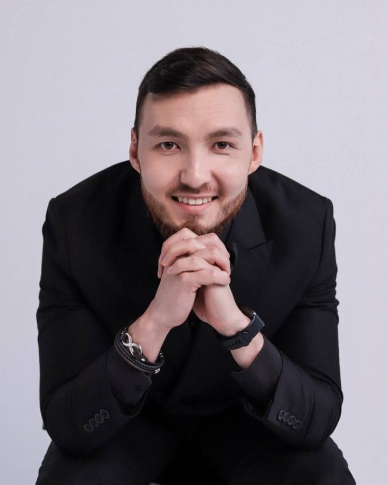 Балписов Марат — наставник