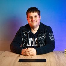 Олег Ступников